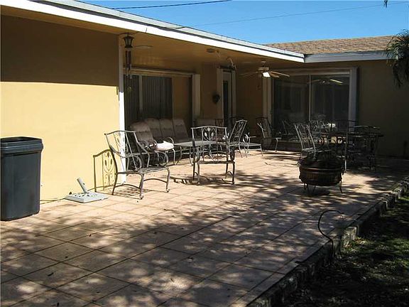 2nd image of 9800 Palmetto Club Dr