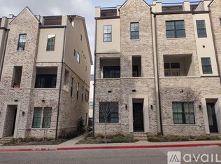 634 Dalton Ln #634, Irving, TX 75039