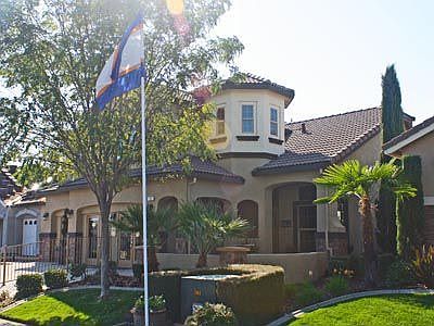 Lot 105 Picture 03