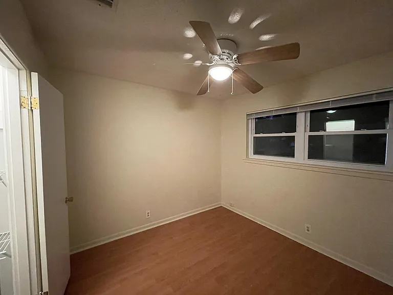 3323 Cherry St — Photo 29