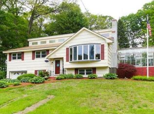 9 Crystal Cir, Burlington, MA 01803