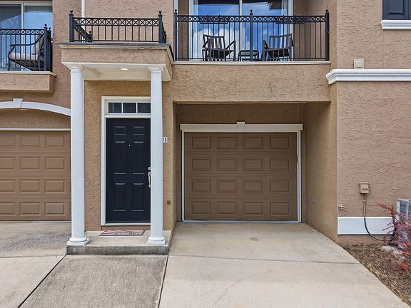 3rd image of 105 Renaissance Ct