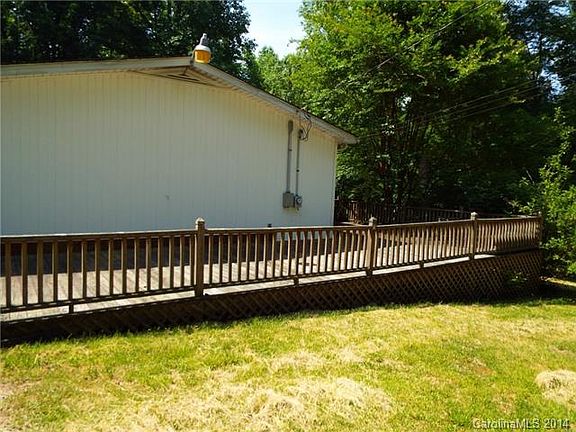 5th image of 135 Wildwood Ln
