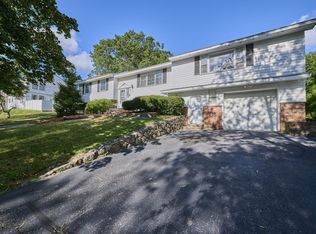35 Catherine Dr, Peabody, MA 01960
