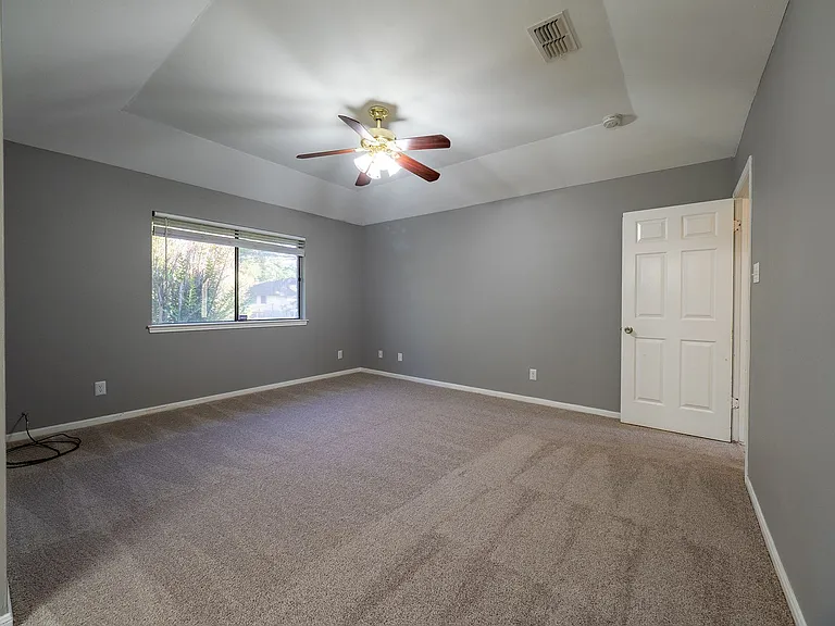 4804 Broadhill Dr — Photo 8