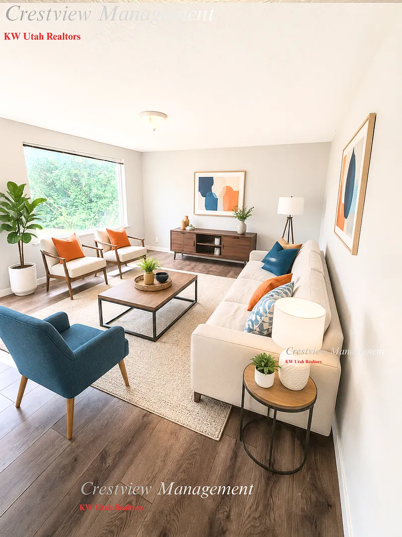Monroe Blvd Duplex — Photo 3