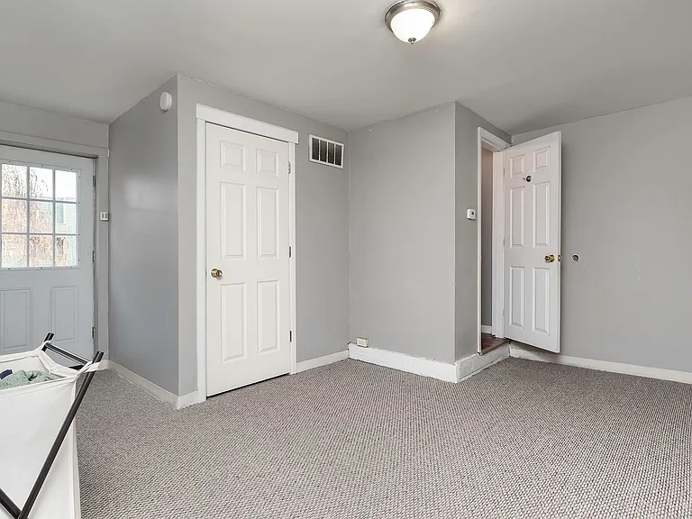 1411 Bingham St — Photo 9