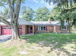 1512 Crestmont Dr, Harrisburg, PA 17112