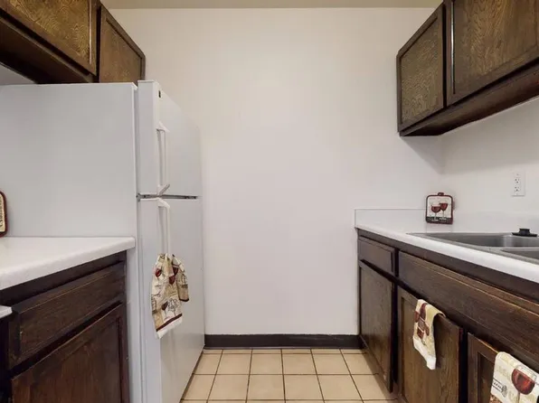 2025-2041 Wyoming Ave