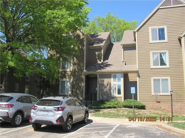 11130 Nieman Rd APT 101, Overland Park, KS 66210