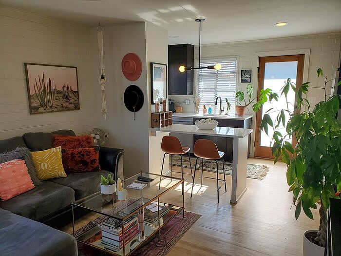 1st image of 1705 Remington St #1