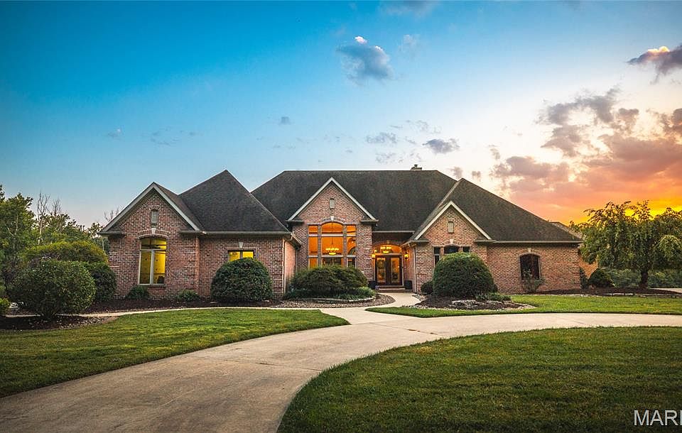 1st image of 5008 Peru Ln