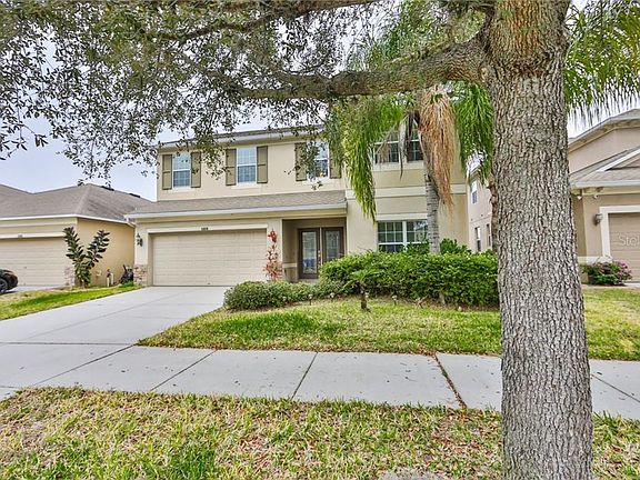 3rd image of 5808 Tulip Flower Dr