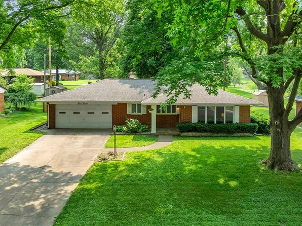 312 Longview Dr, Belleville, IL 62223