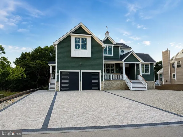 208 Country Club Blvd, Little Egg Harbor, NJ 08087