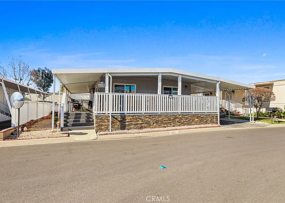 1st image of 4095 Fruit St Spc 538