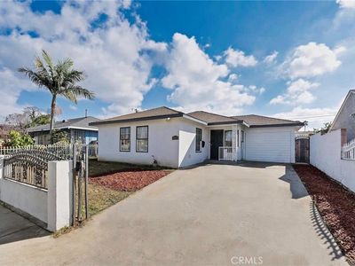 2412 W Raymond St, Compton, CA, 90220