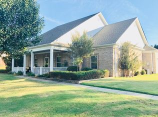 384 Moore Loop, Byhalia, MS 38611
