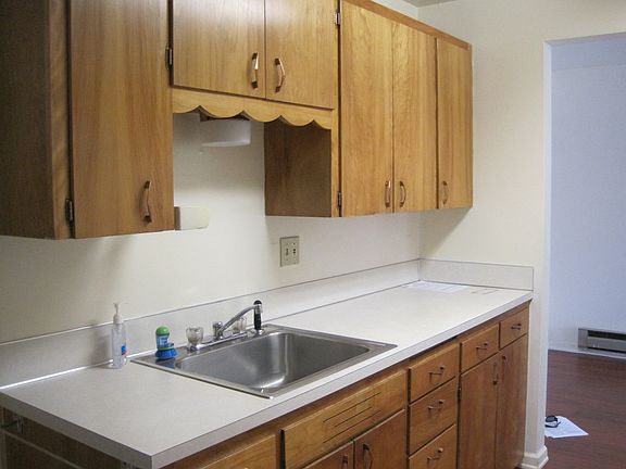 5th image of 8026 51st Ave NE