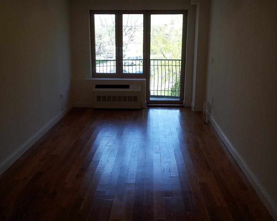 2nd image of 3030 Middletown Rd APT 1A