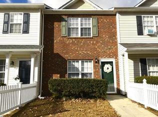 105 Meadowbrook Ln #105, Jacksonville, NC 28546