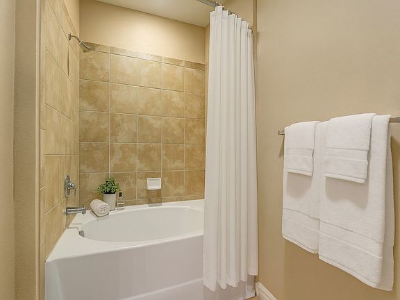 3rd image of 8201 Dorado Dr #613