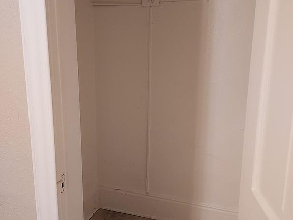 5th image of 723 N Cushman Ave APT 3