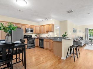 243 Salem St UNIT 3, Reading, MA 01867