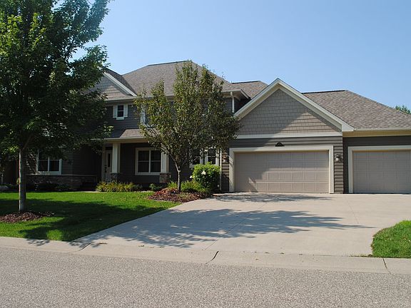 2nd image of 10781 Bentwater Ln