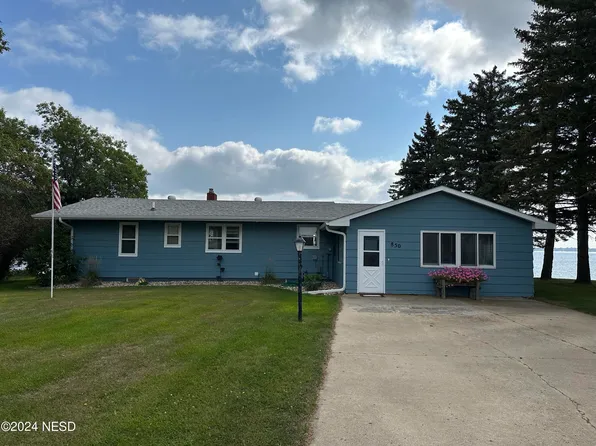 850 N Lake Dr, Watertown, SD 57201