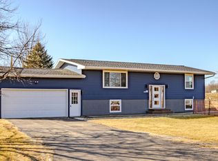 317 Lumar Dr, Pearl City, IL 61062