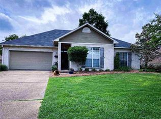 372 Briar View Dr, Brandon, MS 39042