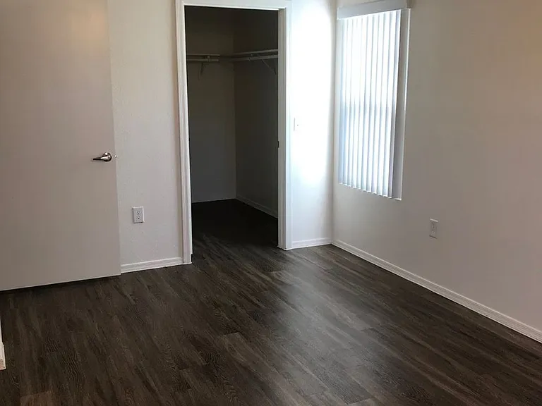 Mission Vista — Photo 24