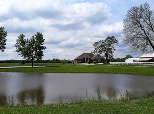 3910 Hanover Rd, Columbia, IL 62236