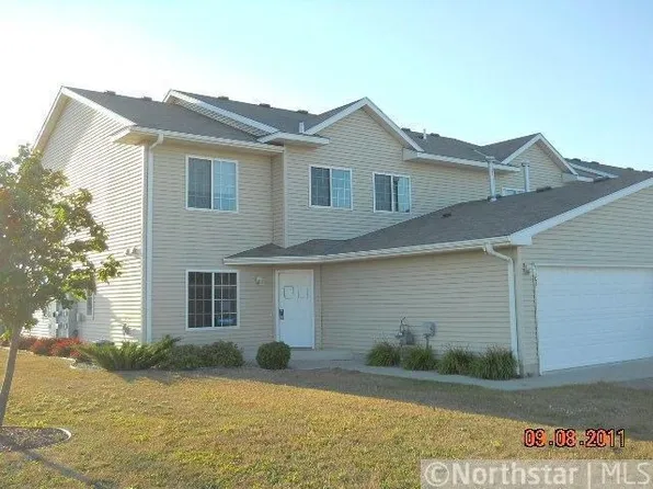 1401 Elsie Dr, Glencoe, MN 55336