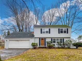 47 Tarry Brook Dr, Glastonbury, CT 06033