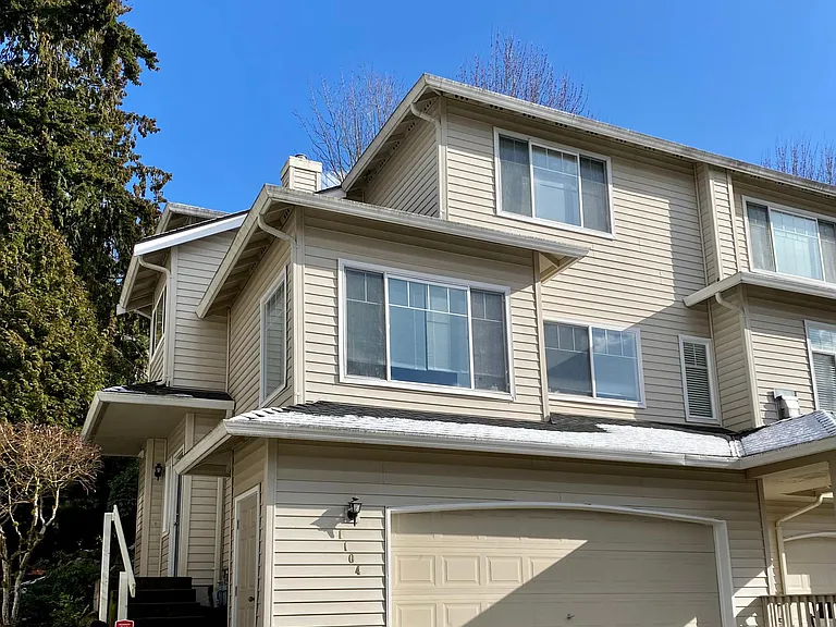4712 Mill Pond Dr SE #1104 — Photo 1