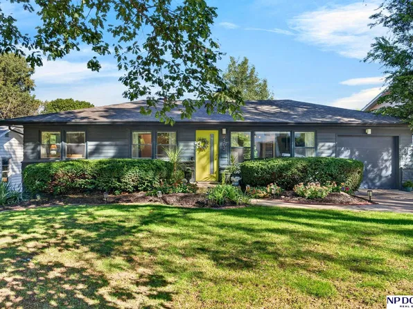 6402 Western Ave, Omaha, NE 68132