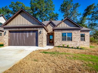 3470 Sylvia Springs Dr, Conway, AR 72034