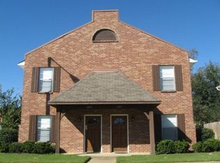 1014 Inverness Ln, Oxford, MS 38655