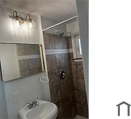 16209 Throckley Ave — Photo 9