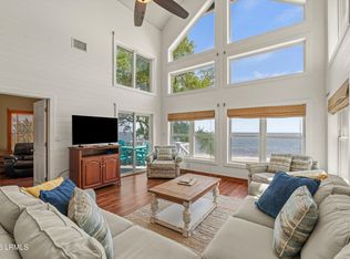 183 Sea Pines Dr, Saint Helena Island, SC 29920