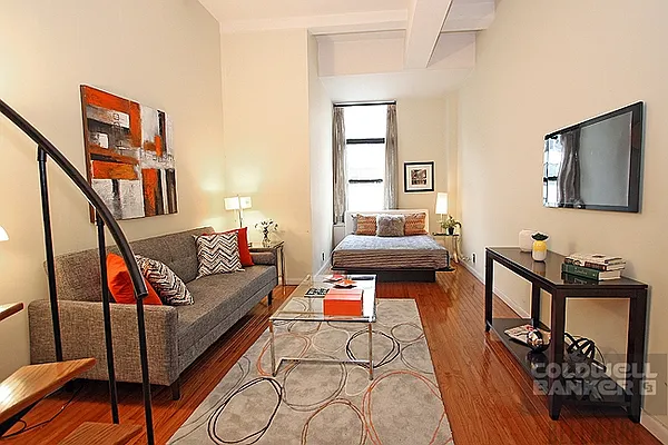 Sold by Bellmarc Realty | media 6