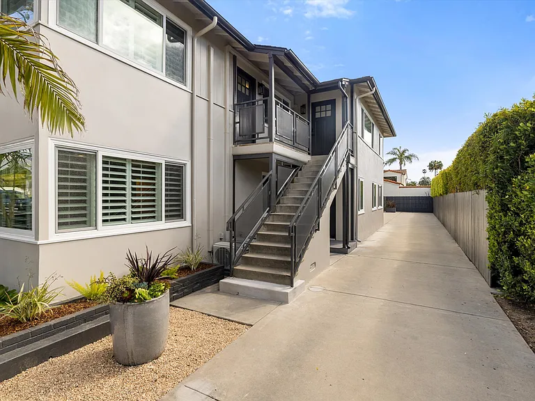 0 W Yanonali St #B — Photo 13