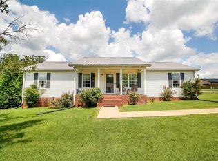 107 Eastland Ct, Cave City, KY 42127