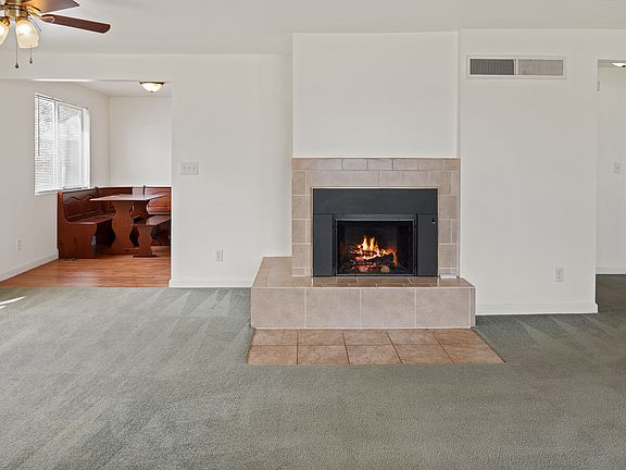 4th image of 1349 N Wycoff Ave
