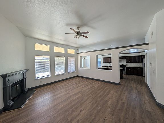 5th image of 7674 N Barcus Ave