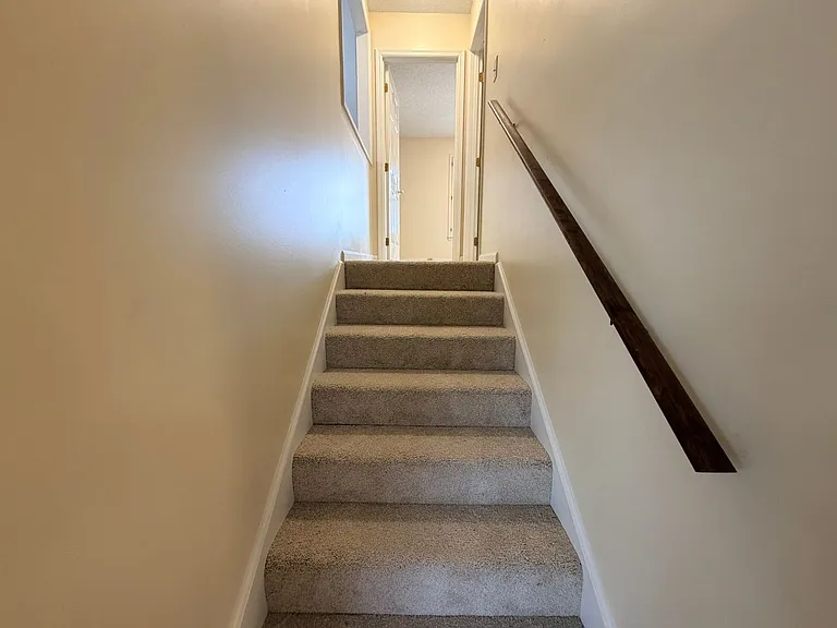 2124 Northwood Cir — Photo 14