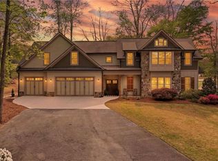 4606 Windsor Dr, Flowery Branch, GA 30542