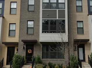 12024 N Shore Dr, Reston, VA 20190